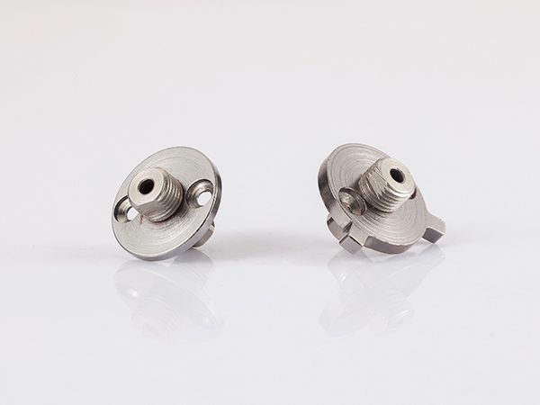  五金轉軸材質的選擇